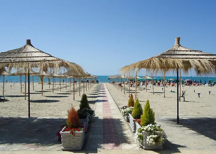 Nice Apartment In Beach